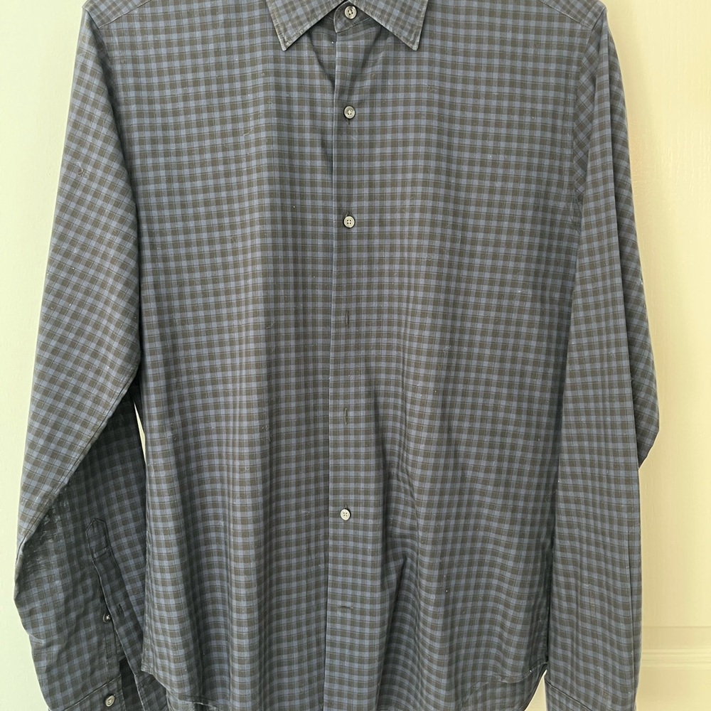 Vince Men's Blank and Blue Checkered Shirt (medium)
